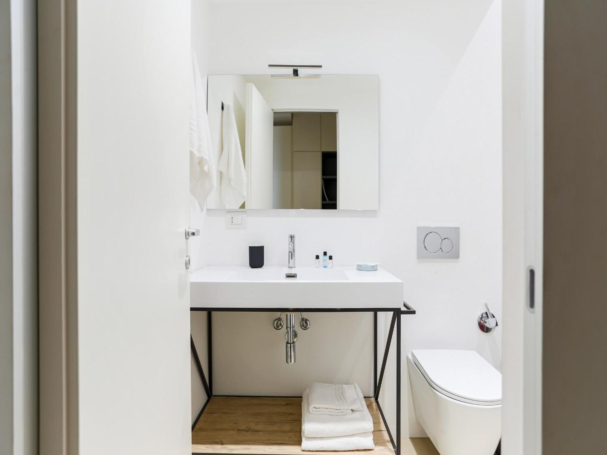 The Best Rent - Bright One-Bedroom Apartment In Corso Vittorio Emanuele II Milano Eksteriør bilde